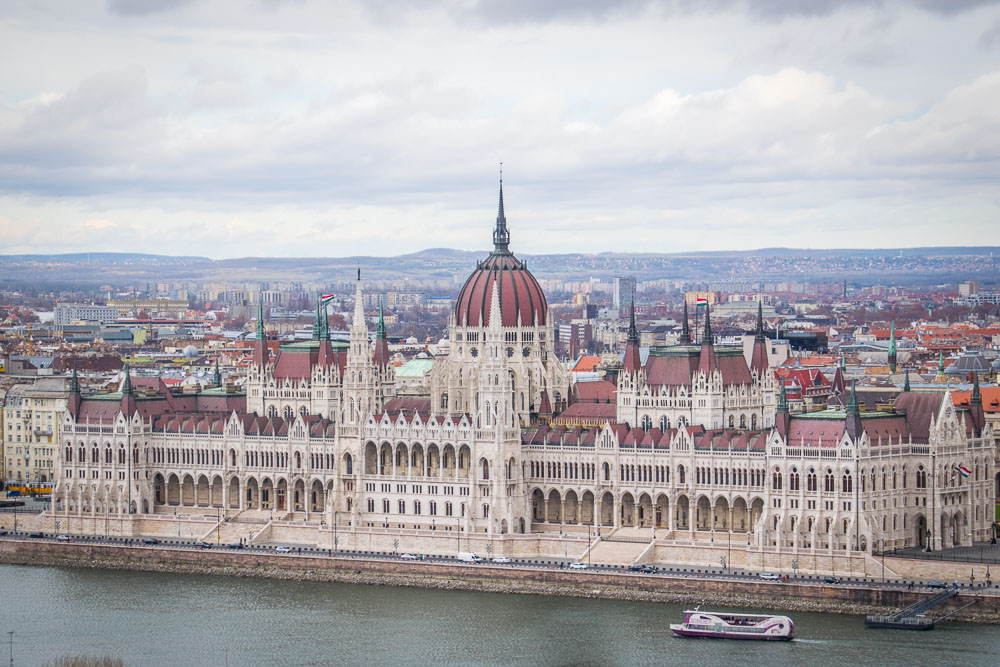 Orbitz-3 Perfect Days in Budapest-Featured Image-GettingStamped