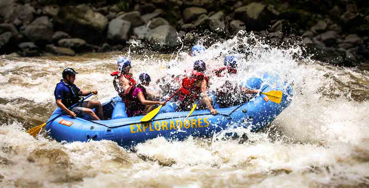 5-adrenaline-fueled-destinations-for-thrill-seekers-cover-gettingstamped-5