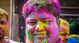 The worlds most colorful celibration - Holi - GettingStamped