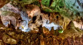 The-9-coolest-caves-in-America